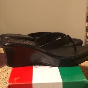 🌹Italian Comfort - Black Slide